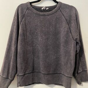 Gray Acid Wash Crew Neck Gap Sweatshirt
